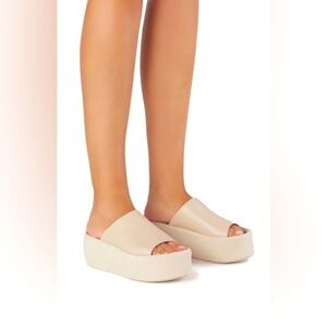 Paloma Barcelo Ivory Minsi Platform Sandal Size 36